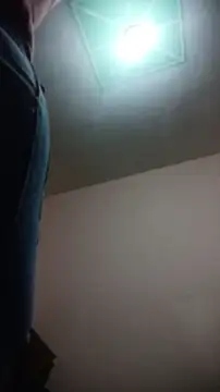 Ali3Martin online show from March 2026 10:09:01 PM