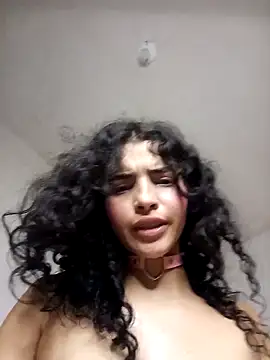 Im Tiffany1 online show from March 2025 02:50:01 AM