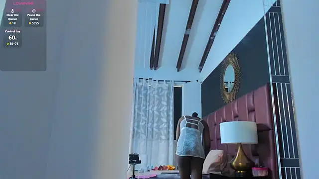 RitaGibsonn online show from October 2025 07:36:02 PM