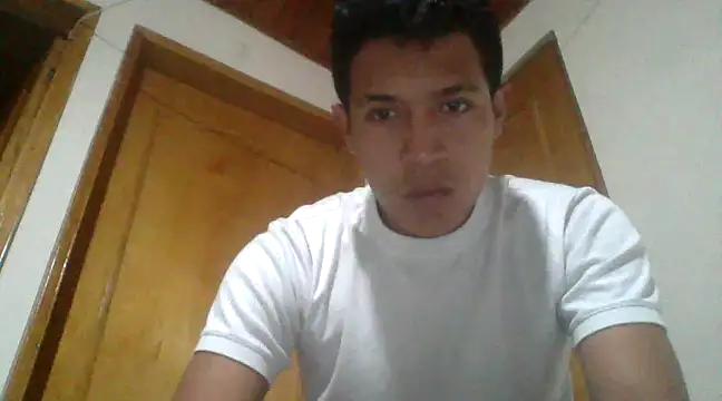 Snapshot of TuVergaRica69 chatting on February 2025 12:21:02 AM TuVergaRica69 online show from February 2025 12:21:02 AM