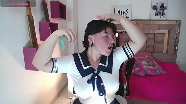 safyka online show from October 2025 09:58:02 PM