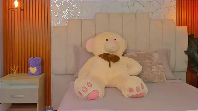 ScarlettWallace online show from January 2026 04:21:02 PM