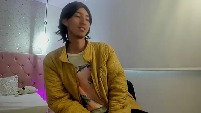 Snapshot of loverisu-coral chatting on February 2026 09:24:02 PM loverisu-coral online show from February 2026 09:24:02 PM