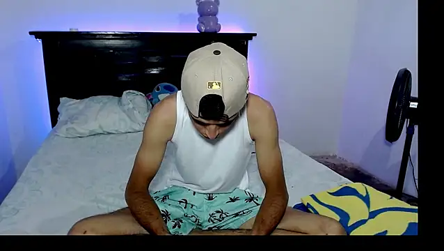 abrahamm 256 online show from March 2025 02:12:02 AM