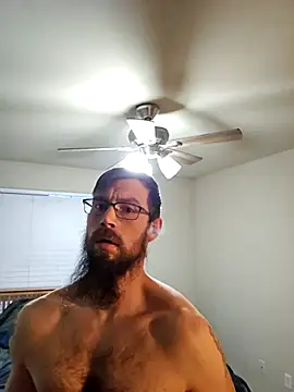 Snapshot of Johnnypro1OF chatting on February 2025 01:59:02 AM Johnnypro1OF online show from February 2025 01:59:02 AM