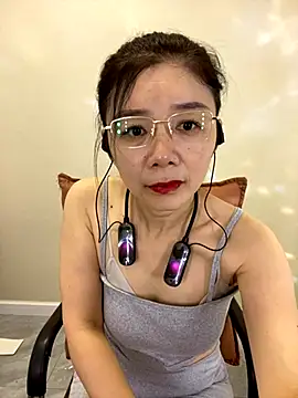 Snapshot of xiaowang0523 chatting on September 2025 05:23:01 AM xiaowang0523 online show from September 2025 05:23:01 AM