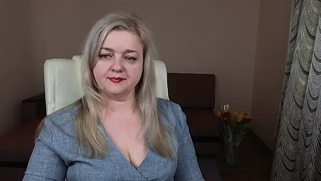 Mary Mist online show from March 2025 04:56:01 AM
