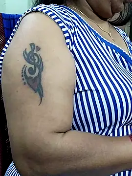 abinaya26 online show from February 2026 06:33:02 PM