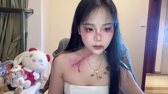 Yik-11 online show from October 2025 03:02:01 PM