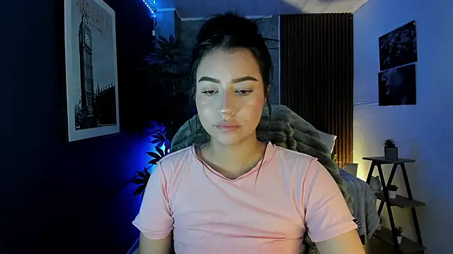 i sabella 25 online show from March 2026 07:35:02 AM