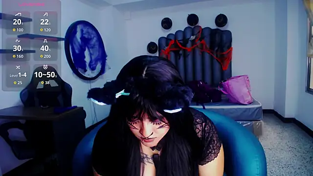 Snapshot of Mitsu_Kawii chatting on October 2025 02:35:01 PM Mitsu Kawii online show from October 2025 02:35:01 PM