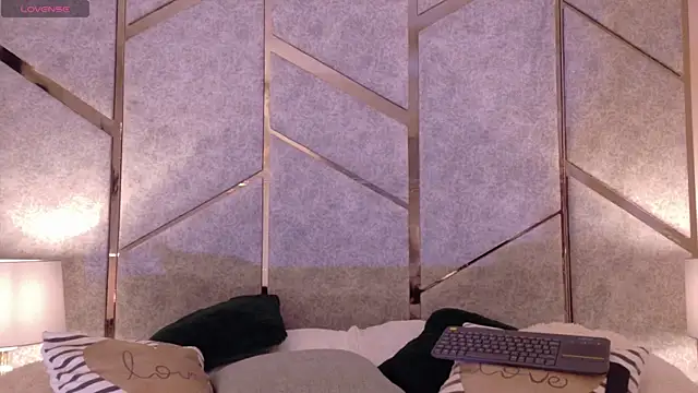 Angell-Bell- online show from March 2025 09:48:02 PM