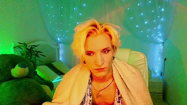 Snapshot of Limon_chik chatting on March 2025 07:42:02 PM Limon chik online show from March 2025 07:42:02 PM