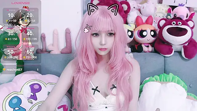 chenenna7 online show from October 2025 02:17:02 PM