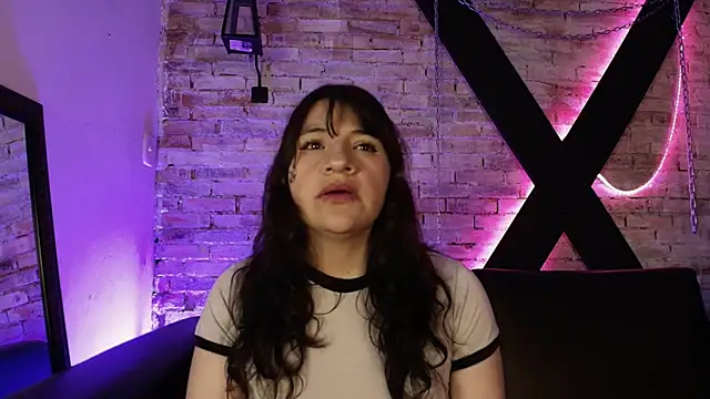 TaraTaylorr online show from March 2025 02:19:01 AM