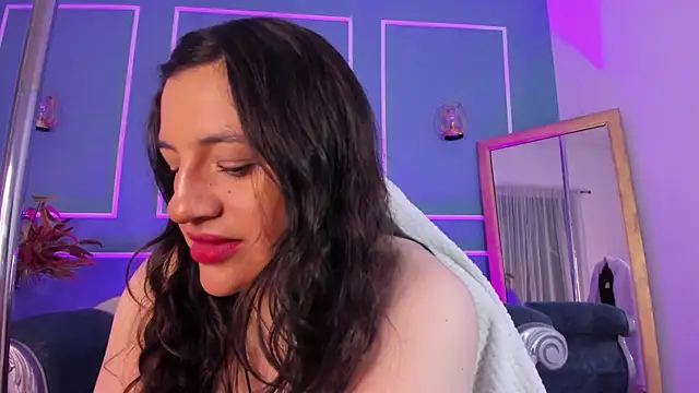 TaraTaylorr online show from September 2025 02:22:01 AM