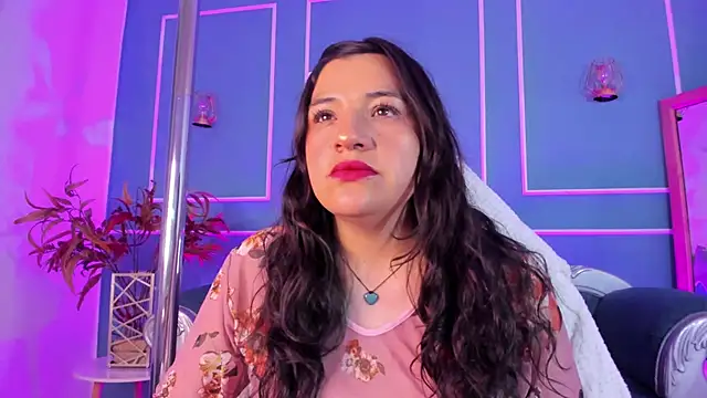 TaraTaylorr online show from September 2025 02:44:02 AM