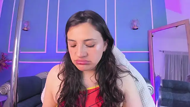 TaraTaylorr online show from October 2025 02:31:02 AM