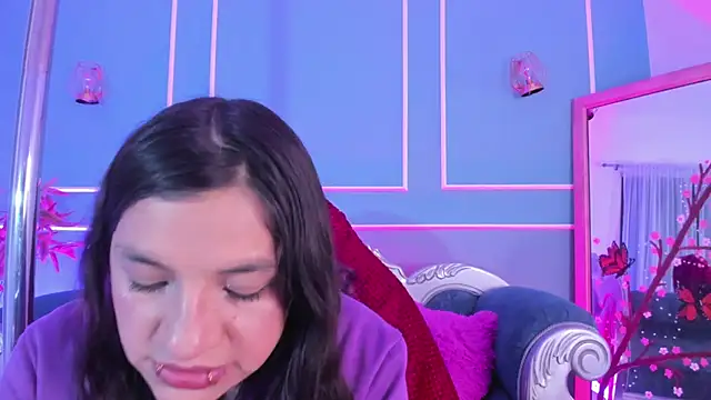 TaraTaylorr online show from February 2026 04:19:02 AM