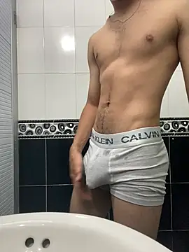 18 ALExxx online show from May 2026 05:46:02 AM