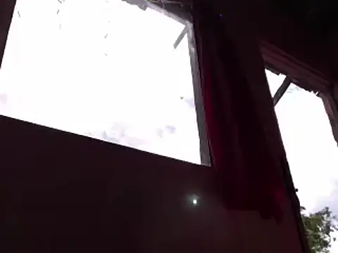 Ladyzee25 online show from March 2026 01:47:01 PM