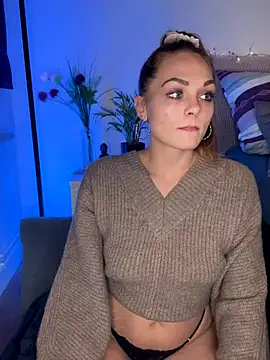 Snapshot of OCTAPUSSY2000 chatting on November 2025 08:44:01 PM OCTAPUSSY2000 online show from November 2025 08:44:01 PM