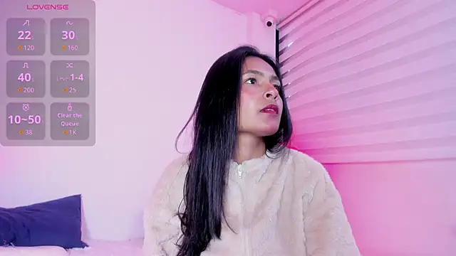 Fernanda liie  online show from June 2026 12:52:02 PM