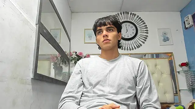 Snapshot of heiker_ chatting on March 2025 02:46:01 AM heiker online show from March 2025 02:46:01 AM