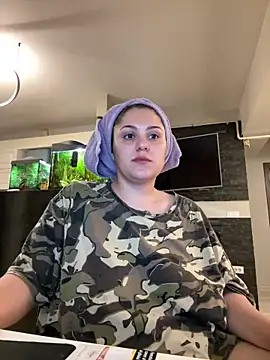 Layla- online show from June 2026 06:25:02 PM