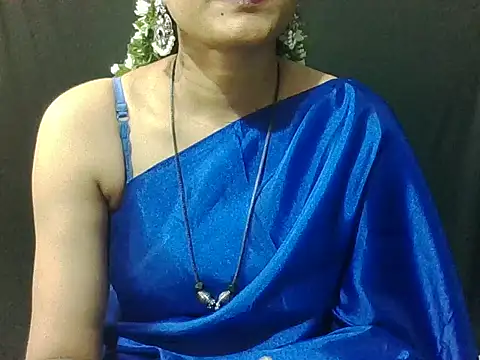 Snapshot of sugandha_bhabhi chatting on December 2025 04:57:02 PM sugandha bhabhi online show from December 2025 04:57:02 PM