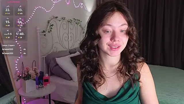 meow mellie online show from December 2025 01:26:02 AM