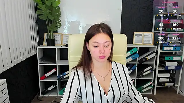 meow mellie online show from February 2026 03:10:01 AM