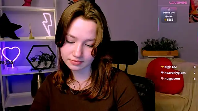 Snapshot of helli_belli chatting on March 2025 12:01:02 AM helli belli online show from March 2025 12:01:02 AM