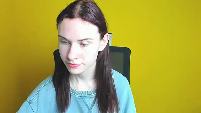 Fiona Night online show from March 2025 12:25:02 AM