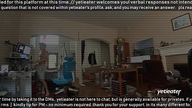 Snapshot of yetieater chatting on June 2026 04:55:01 PM yetieater online show from June 2026 04:55:01 PM