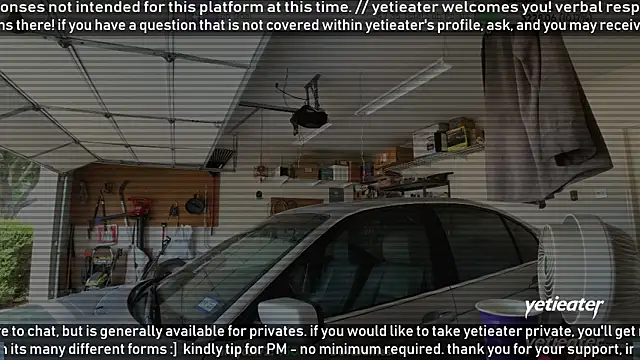 Snapshot of yetieater chatting on June 2026 08:35:02 PM yetieater online show from June 2026 08:35:02 PM