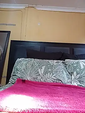 JuicyMilkyTizzy online show from July 2026 07:33:02 AM