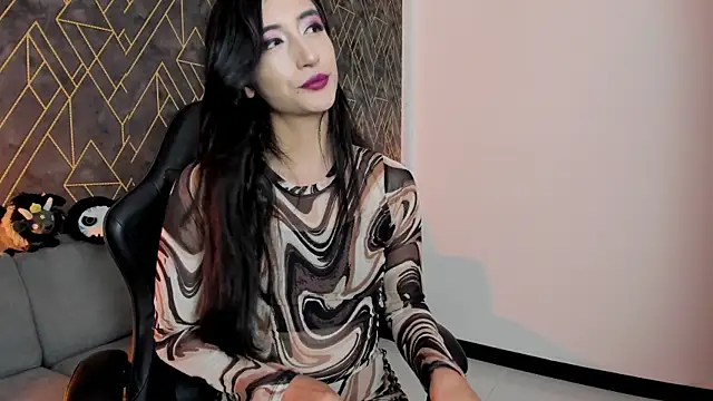 Tahara Romanov online show from January 2026 06:22:02 PM