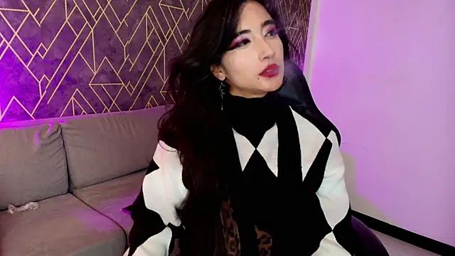 Tahara Romanov online show from May 2026 03:09:02 PM