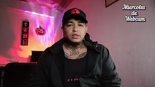 Snapshot of Strip_Classes_Col chatting on September 2025 03:12:01 PM Strip Classes Col online show from September 2025 03:12:01 PM