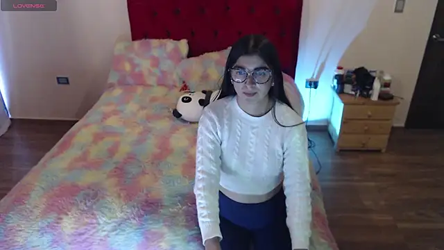 Snapshot of Saray_honey04 chatting on September 2025 09:52:02 PM Saray honey04 online show from September 2025 09:52:02 PM