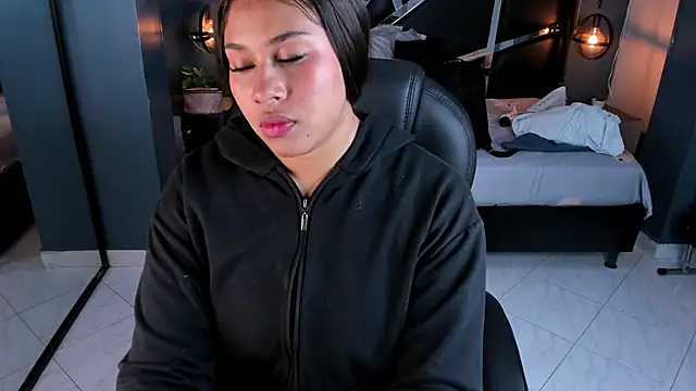 Melissa 23  online show from November 2025 11:43:02 AM