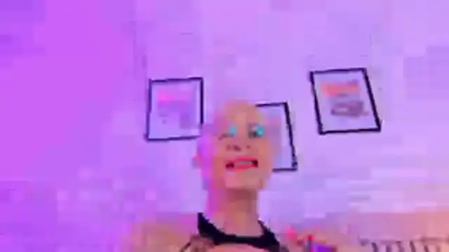 Snapshot of Lucy_Milf_68 chatting on November 2025 10:47:02 AM Lucy Milf 68 online show from November 2025 10:47:02 AM