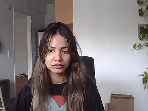 Snapshot of valenseleni chatting on March 2025 02:30:02 PM valenseleni online show from March 2025 02:30:02 PM