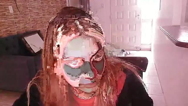 Snapshot of valenseleni chatting on October 2025 01:30:01 PM valenseleni online show from October 2025 01:30:01 PM