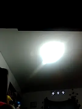 Snapshot of Ehilyn chatting on September 2025 10:47:01 PM Ehilyn online show from September 2025 10:47:01 PM