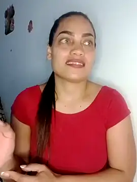 Snapshot of Ehilyn chatting on October 2025 10:29:02 PM Ehilyn online show from October 2025 10:29:02 PM