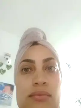 Snapshot of Ehilyn chatting on October 2025 09:26:02 PM Ehilyn online show from October 2025 09:26:02 PM