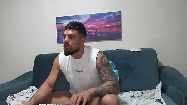 Snapshot of Tiberius_hunk chatting on October 2025 05:05:01 AM Tiberius hunk online show from October 2025 05:05:01 AM