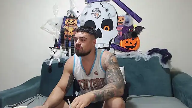 Snapshot of Tiberius_hunk chatting on October 2025 07:01:01 AM Tiberius hunk online show from October 2025 07:01:01 AM